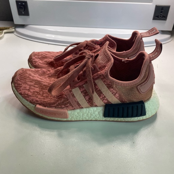 Adidas NMD R1 Raw Pink - Picture 4 of 6